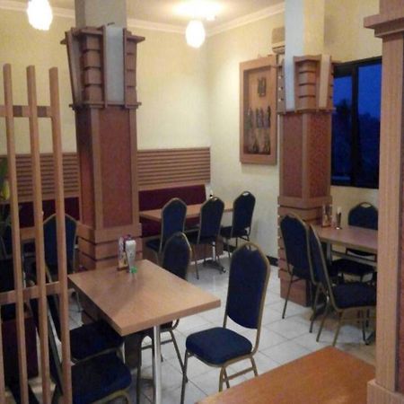 Hotel Cihampelas 1 Bandung Bagian luar foto