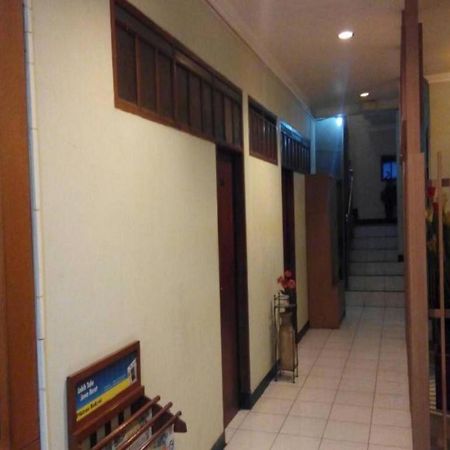 Hotel Cihampelas 1 Bandung Bagian luar foto