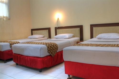 Hotel Cihampelas 1 Bandung Bagian luar foto